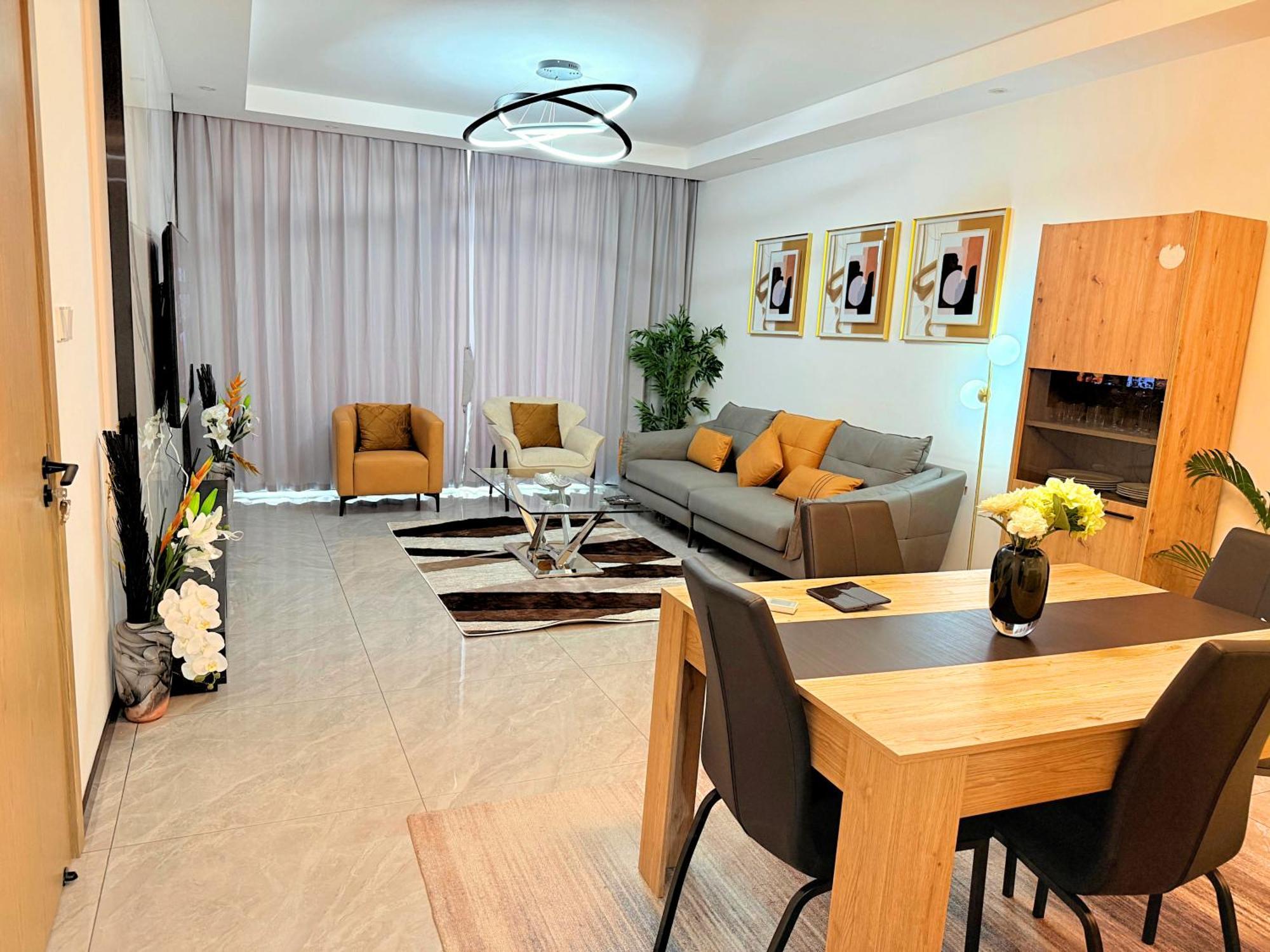 Gracey Concierge Apartments - Avenue Uvira Kinshasa Ngoại thất bức ảnh